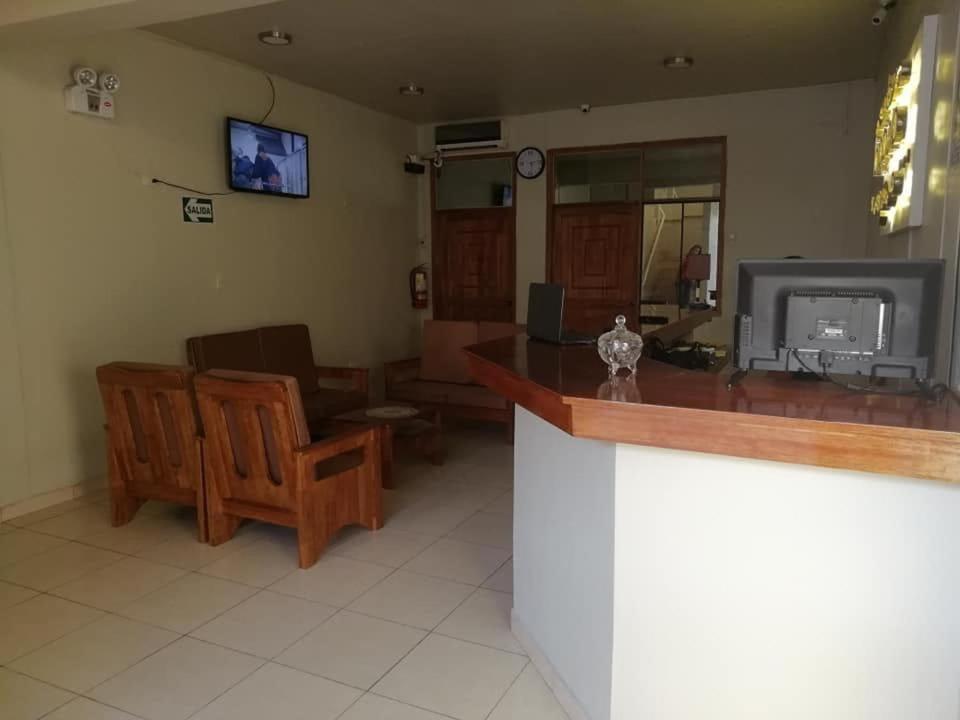 Tarapoto Hostal *** Otel Iquitos Dış mekan fotoğraf